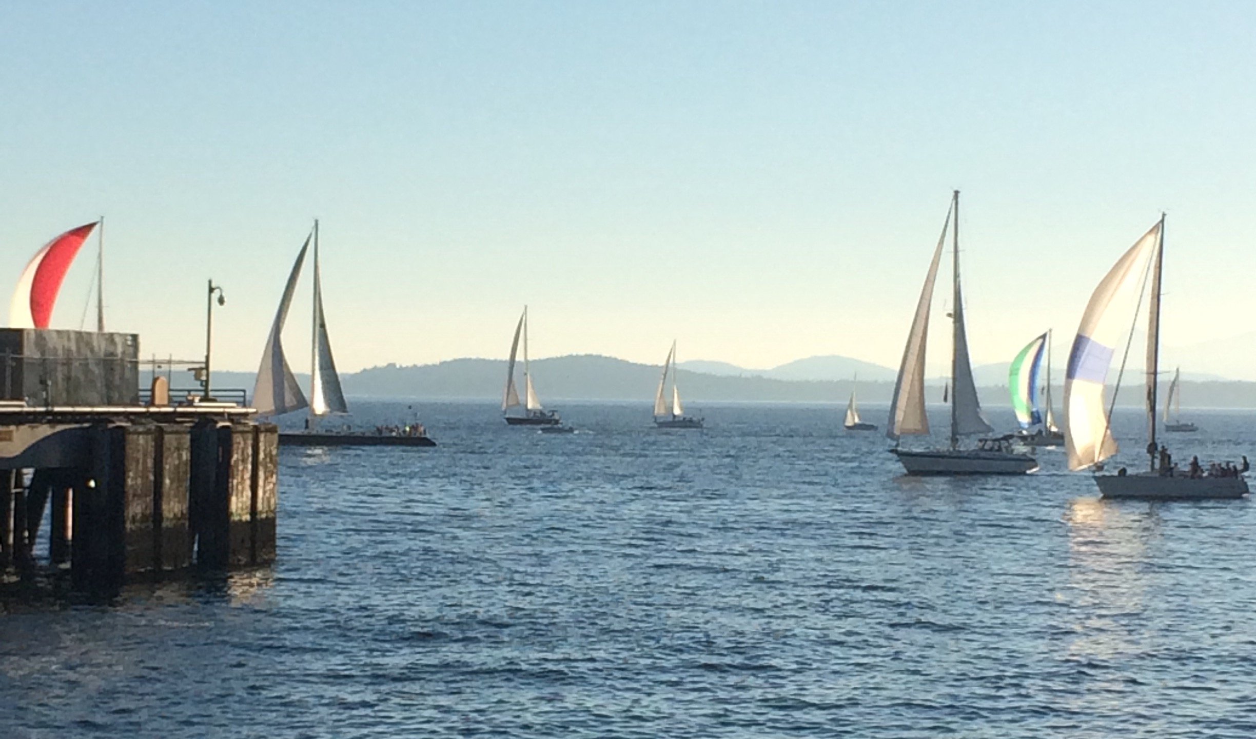 Seattle_sailboats_free_show