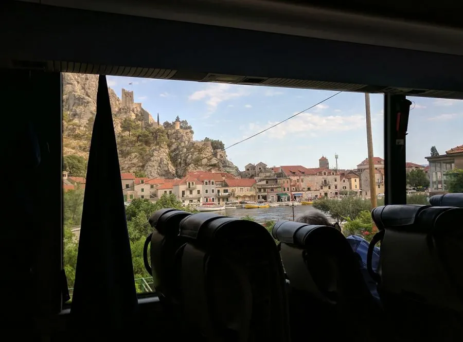 Hh bus solo bus. Split to mostar. Bosnia 744