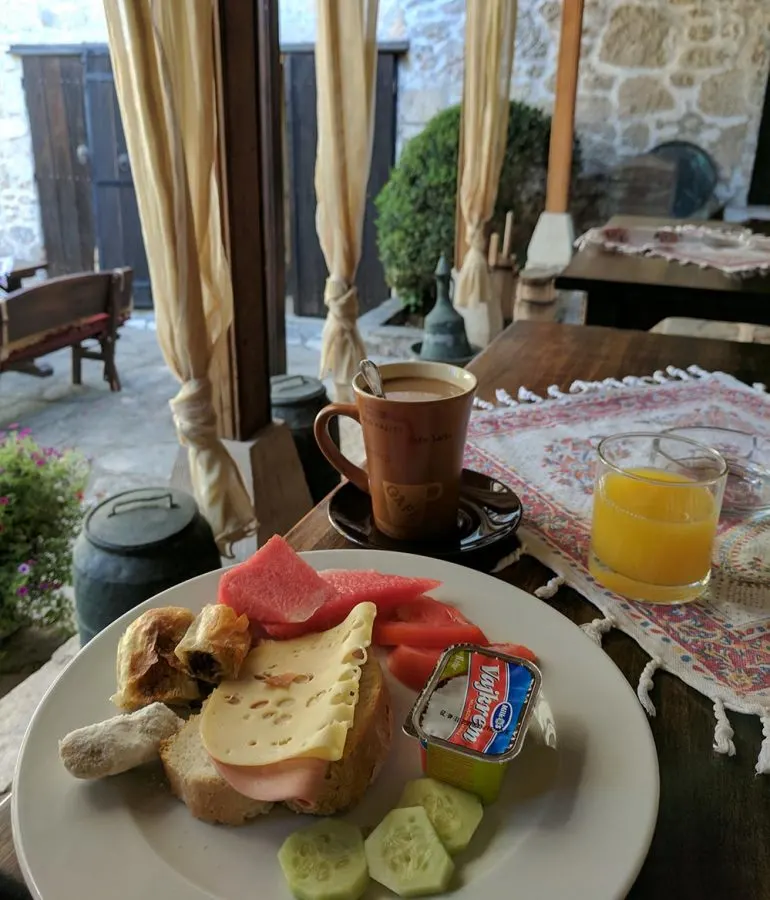 Hh food bosnia. Mostar 0885