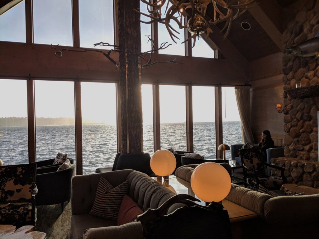 Best pike place sit and chill spots