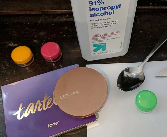 Diy travel makeup compacts