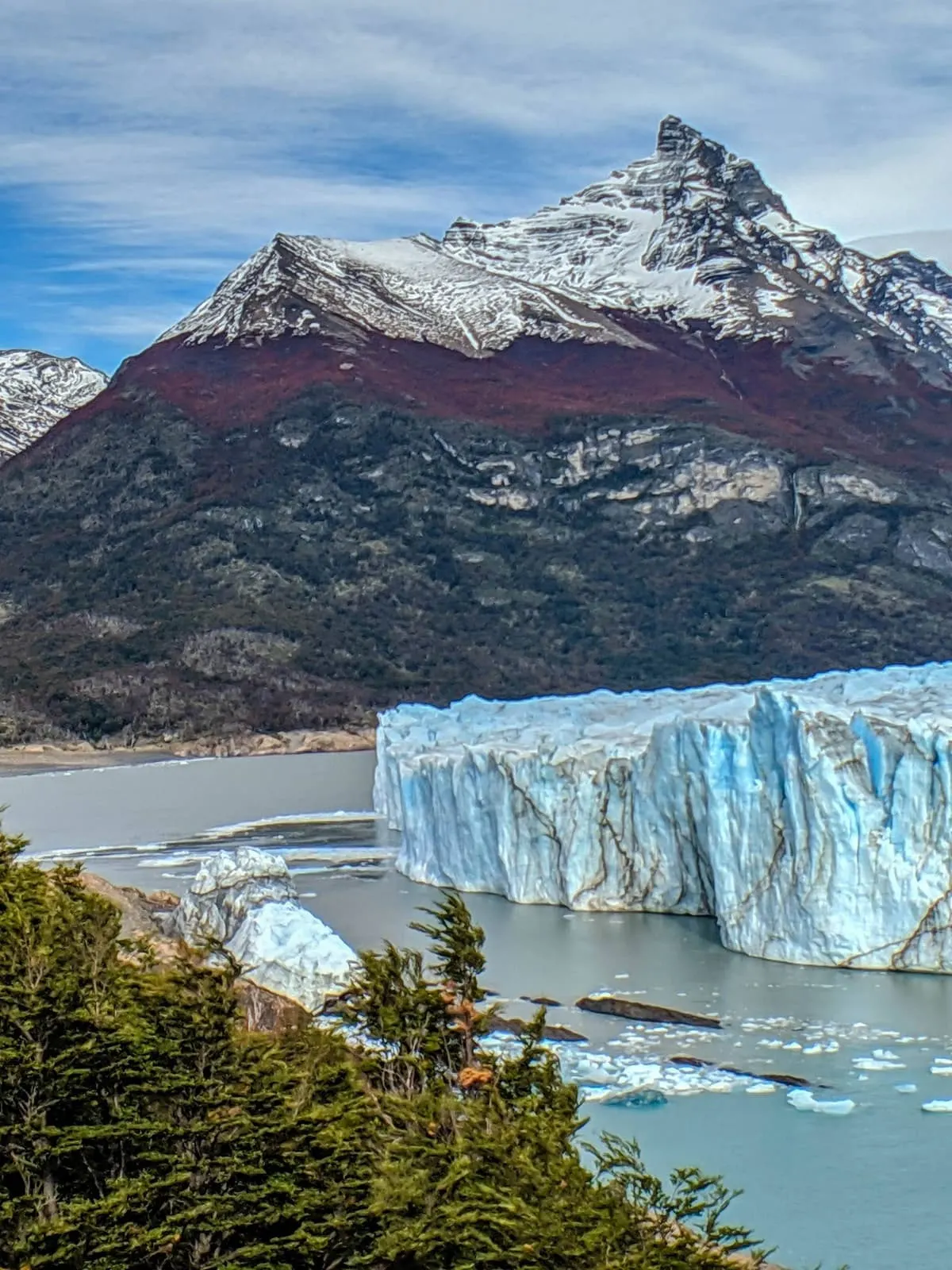 This glacier actively calves giant icebergs.