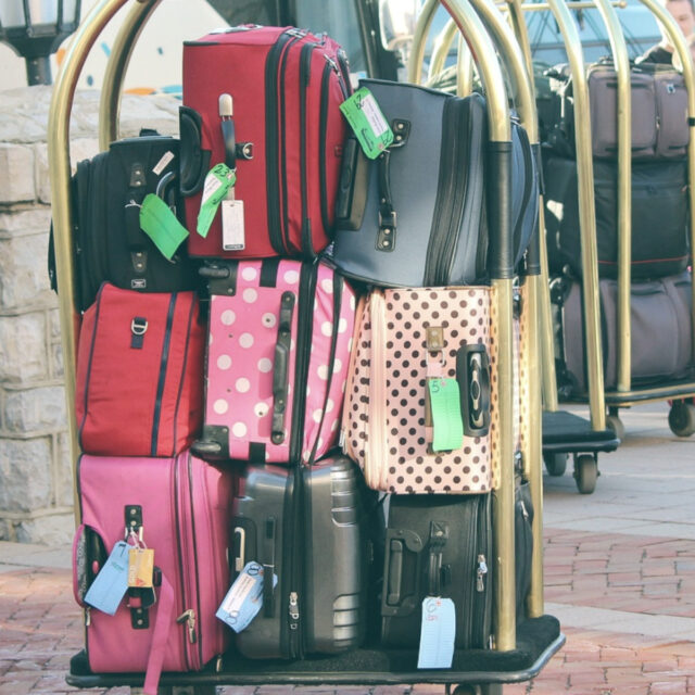 proper ways of storing luggage