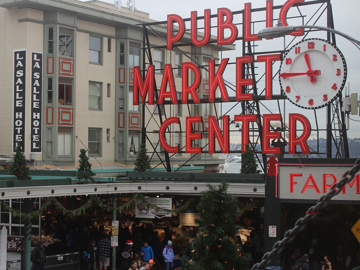 This secret overlook of the market entrance is a great place to frame a wide angle lifestyle photo