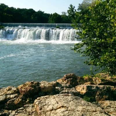 9 things to do at grand falls in joplin, missouri