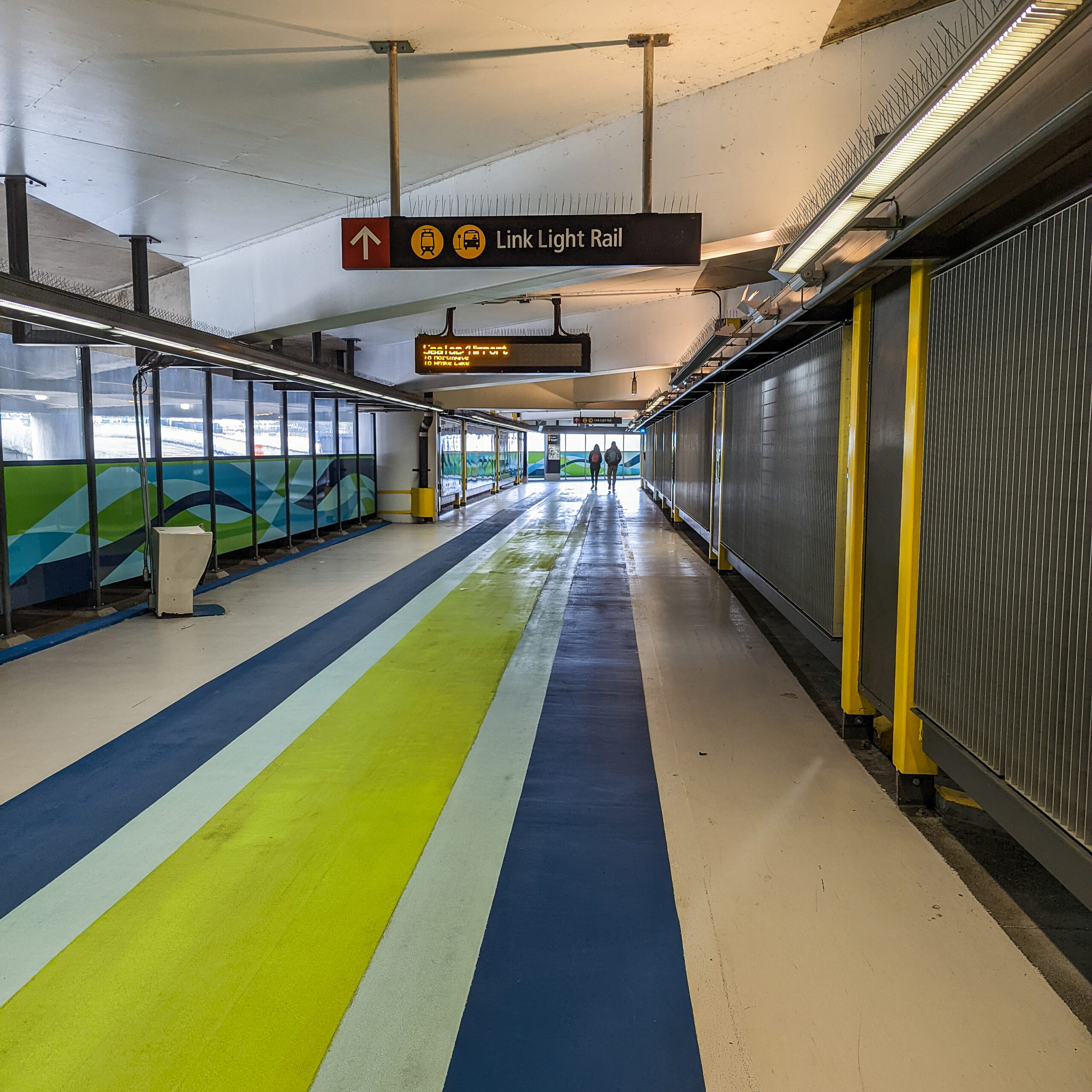 This path from seatac airport to the light rail station is well marked and easy to follow.