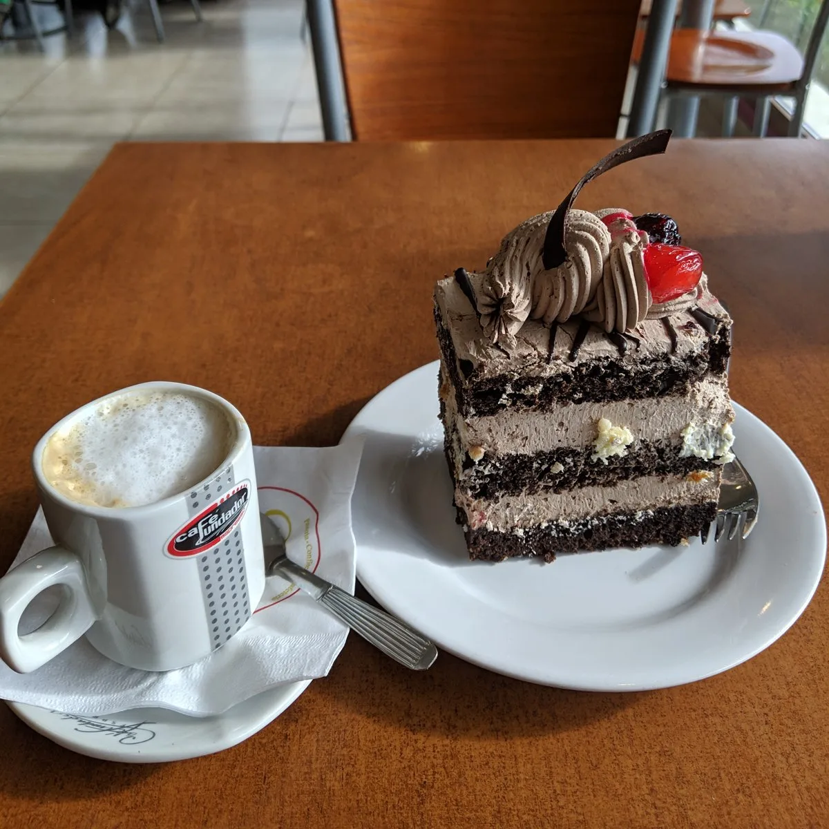 A piece of cake at a cafe in argentina.